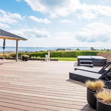 6 Person Holiday In R Nde * Rønde