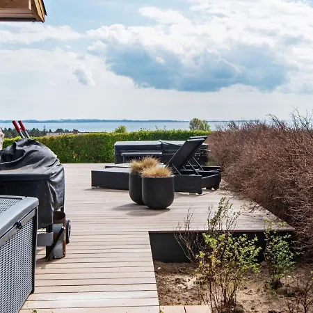 6 Person Holiday In R Nde Ferienhaus *